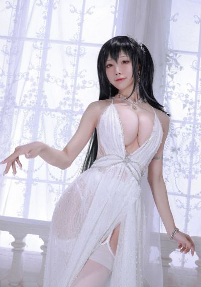 美女扒开尿口让男人操