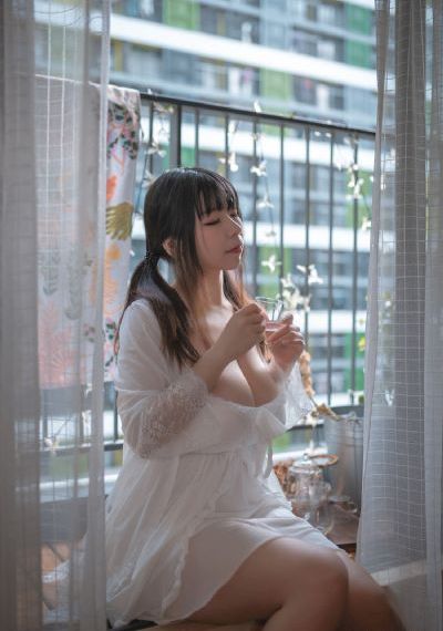 伊人电影综合网