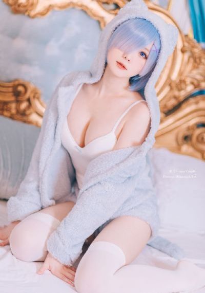 女邻居电影