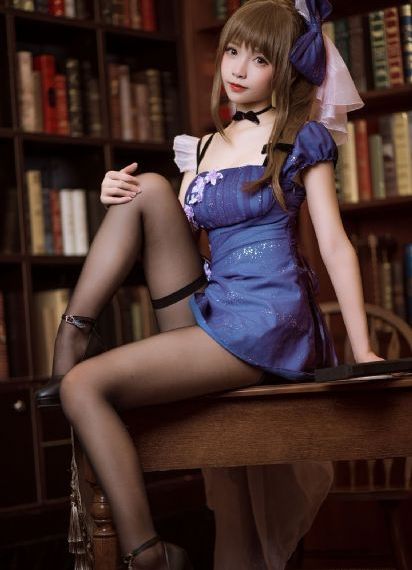 机械女警