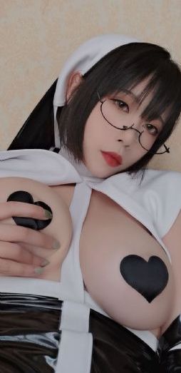 新婚出差沦为上司hd