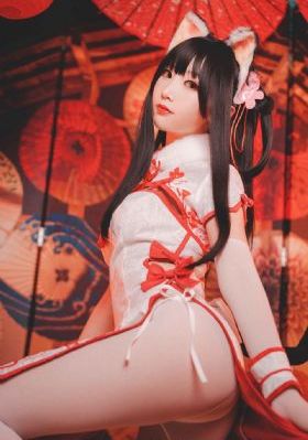 迷人的妻子